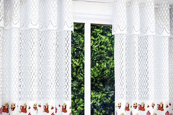 Cortina Suavittá em Renda com Bandô para Cozinha