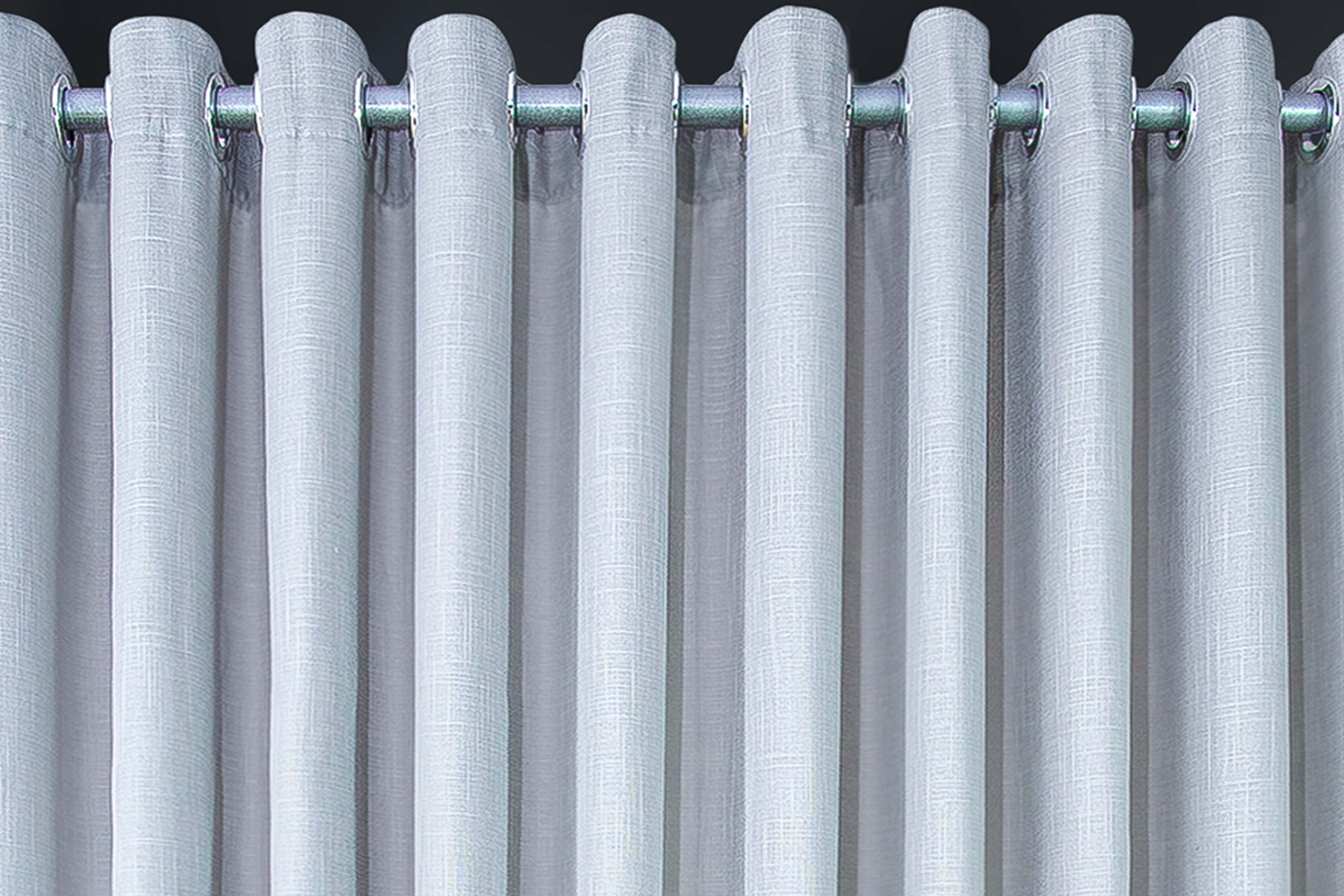 Cortina Belíssima em Tecido Plano 100% Poliéster | Corti Lester