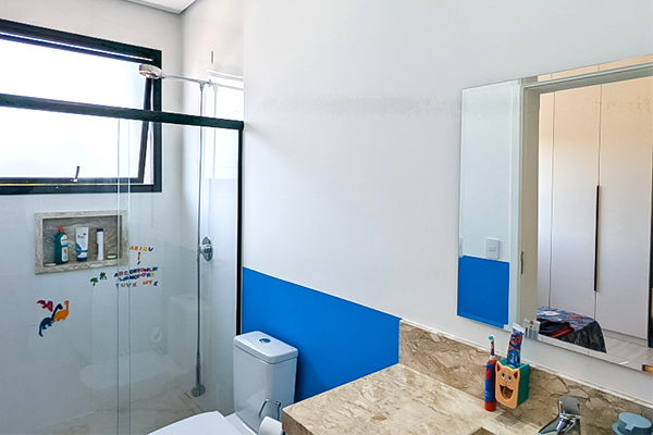 casa-sobrado-mobiliada-pronta-para-morar-3-20-segunda-suite-detalhes-banheiro-em-paulinia-sp.jpg